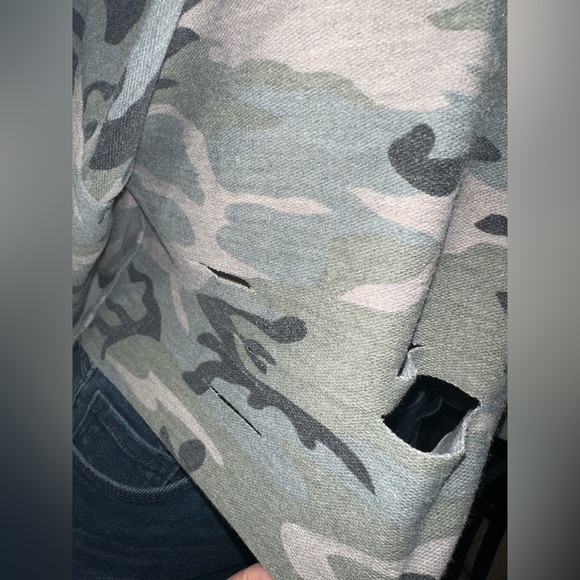 Dance & Marvel Green Camo Ripped Style Crop Top - Picture 11 of 16